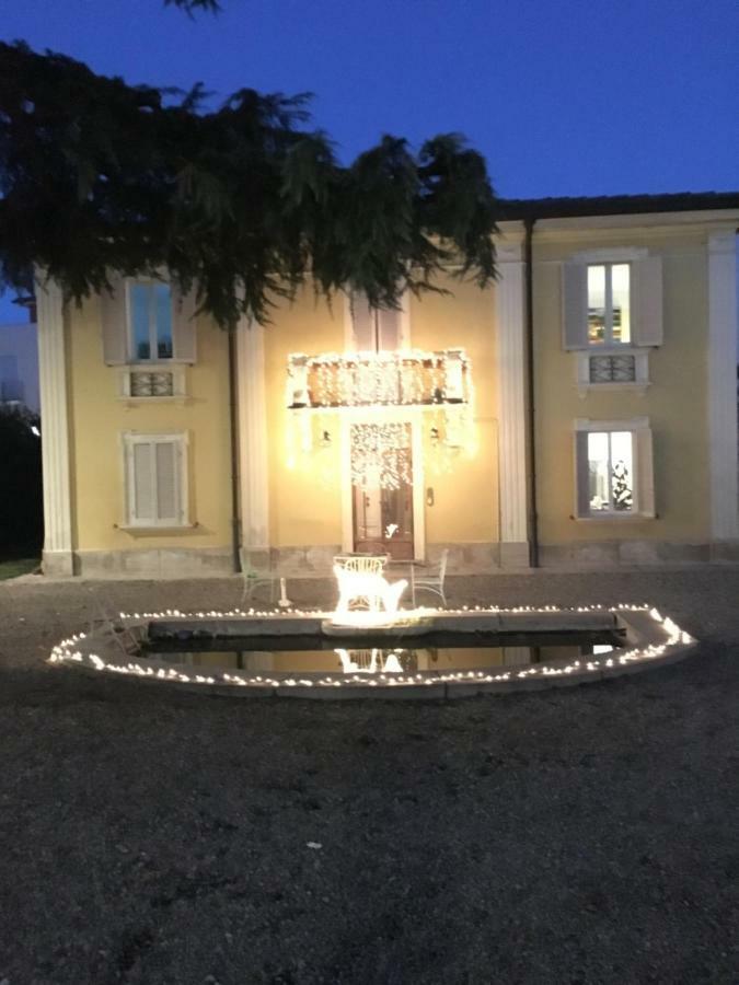 Via Mazzini Bed & Breakfast Bazzano Exterior photo